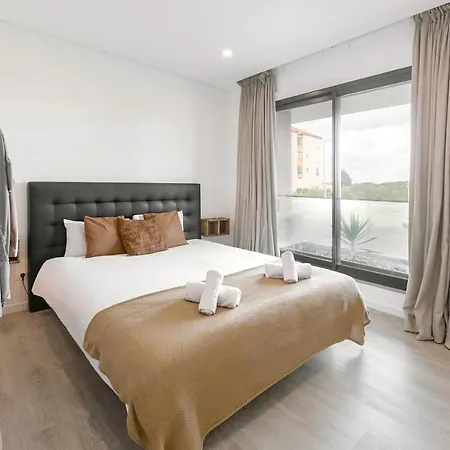 Casa Nascer Do Sol * Atouguia Da Baleia